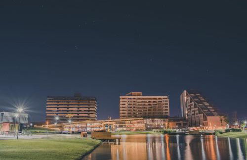 Studio Estiloso - Garagem Grátis - ao lado do Shopping Pelotas - Foto 41