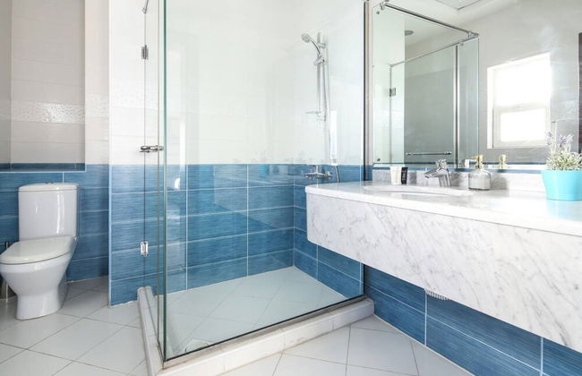 Spectacular Al Wasl Villa - With Private Pool - Photo 41