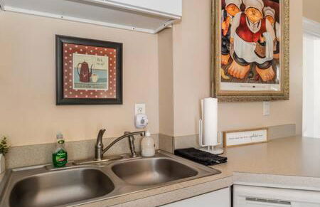 Studio w King Bed Walking distance to Beach & Shops - Foto 18