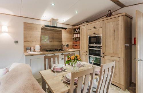 The Pines - Norfolk Cottage Agency - Photo 7