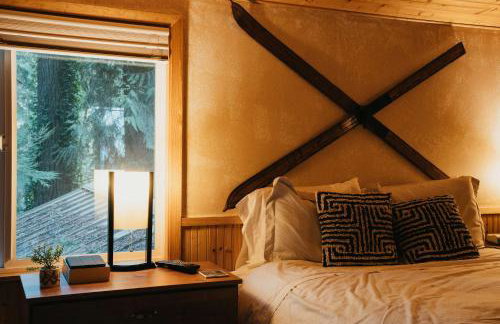 Chase's River Cabin - Hot-tub Firepit & Fireplace - Foto 15