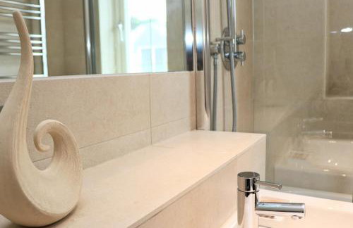 SEA VIEWS, beachside apartment with balcony - Foto 12