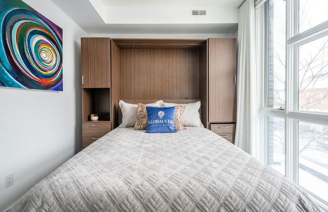 Luxury Townhouse in Downtown Toronto - Photo 7