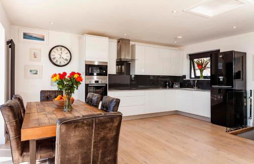 The Penthouse - Foto 38