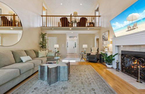 Hoosier Estate - Steps to IU - Photo 5