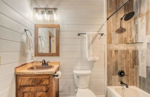 Pineview Escape - Hot Tub - Views - Arcades - Foto 36