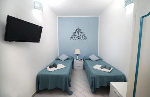 Sardinian Cottage, 150m from the sea, private Garden - Foto 8