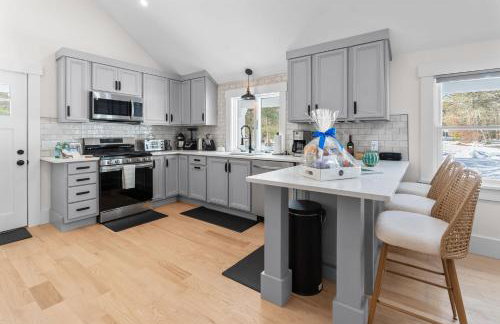 New Family Coastal Retreat Game Room Firepit - Photo 18