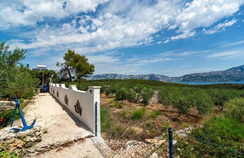 Beautiful Home In Novo Selo With House Sea View - Foto 14