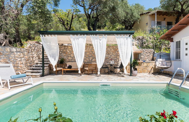 Alkinoi Seaview Villa with private Pool by Konnect, Nisaki - Foto 1