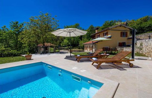 Amazing Home In Moscenice With Wifi - Photo 10