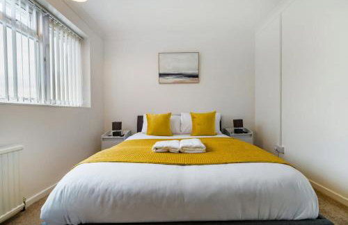 Stylish 3-Bed Home - 5 min walk to ExCeL - Free Parking - Near O2 & Canary Wharf - Photo 10
