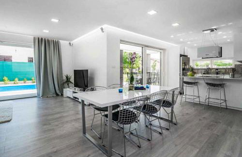 Villa Lux Ivory - Photo 12