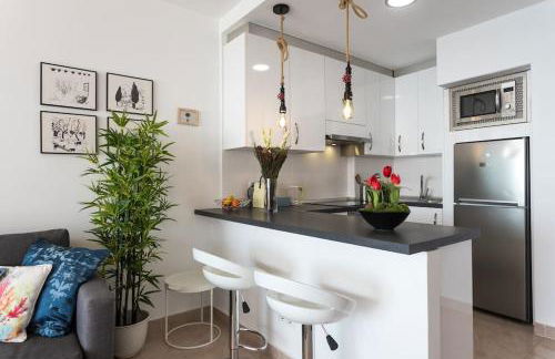 Apartamento con vistas al mar primera linea de playa del Postiguet - Photo 20