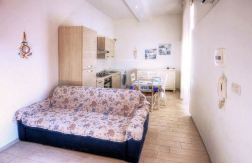 ### Appartamenti sulla SPIAGGIA al POETTO ### - Foto 6