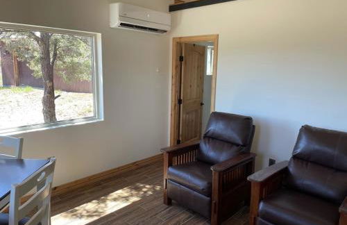 Old Raton Pass Base Camp Cabin with Loft Northern New Mexico Mountain Ranch on Colorado Border cabin - Foto 7