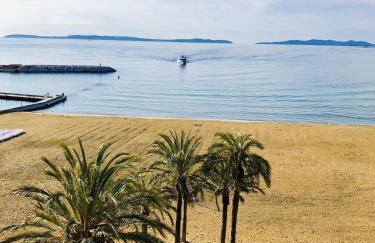 T3 FRONT de mer dernier étage vue mer Petit havre de paix pour vos vacances Emplacement unique vue mer panoramique à 180 degrés pour ce T3 en face de la plage front de mer vue sur les iles 5 et dernier étage avec ascenseur - Foto 3