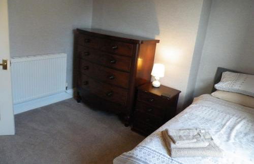 Family Home Near City Centre - Foto 38