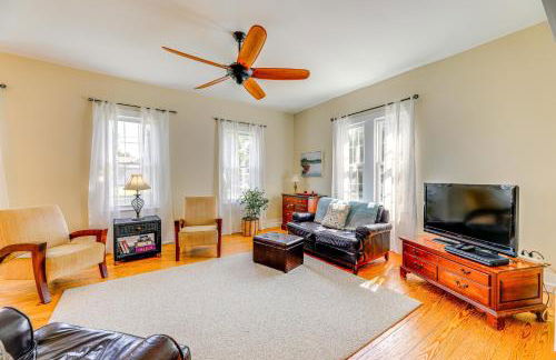 Home with Fire Pit Less Than 1 Mi to Willis Wharf Boat Ramp! - Foto 3