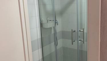 Apartamentos Fernando de los Rios - Foto 5, Shower