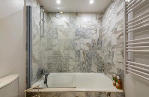 Résidence 3p Vue Mer, Piscine – Cannes Croix Des Gardes - 3P Vue Mer, Piscine – Cannes Croix des Gardes MAE-3273 - Foto 30