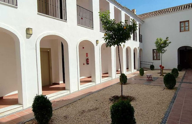 APARTAMENTOS PUERTA SEVILLA DE CORDOBA - Photo 13