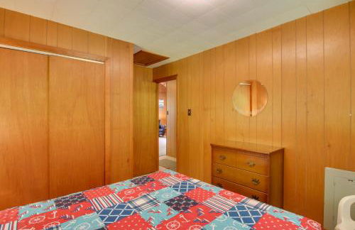 The Acres Panther Pond Cabin with Beach and Dock! - Foto 14