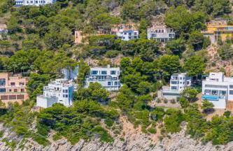 Can Ema, villa moderna con piscina frente al mar - Photo 63