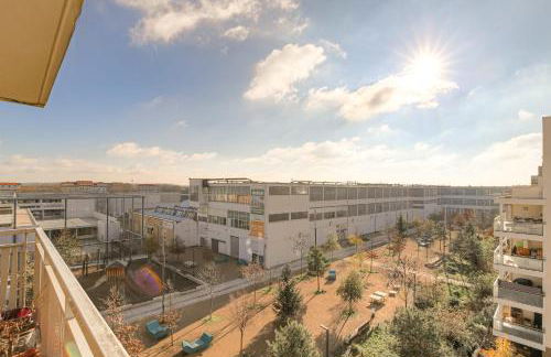 Charmant et Spacieux proche Groupama Stadium - Foto 13