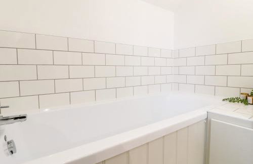 Sycamore Cottage - Photo 32