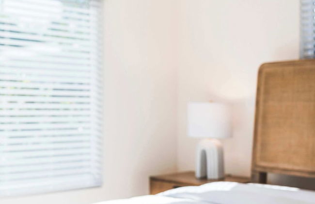 Not Affected by the Fire/spacious Modern Retreat w Luxury Amenities & Style - Foto 17