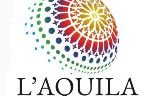 Appartamento panoramico in centro - Affitti Brevi Italia - Foto 24