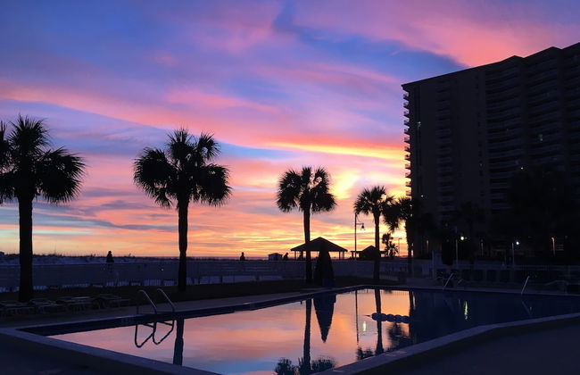Getaways at Destin Holiday Beach Resort - Foto 1