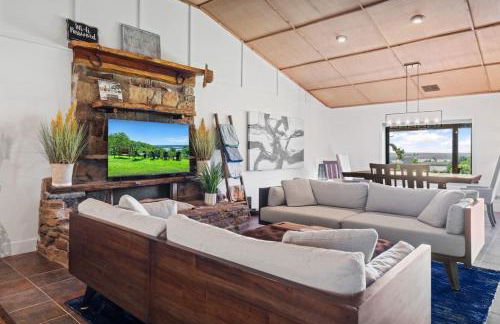 Twisted Tree with Arkansas River Views and Hot Tub - Foto 30