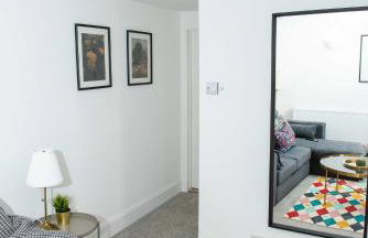 Large 1 Bed Apartment In Southsea Portsmouth - Sleeps 4 & Free Parking - Foto 18