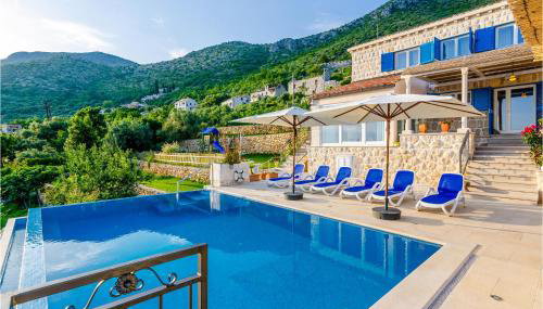 Three-Bedroom Holiday Home In Brsecine - Foto 2