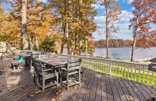 Picture Perfect Dual Home on the Lake - Foto 10