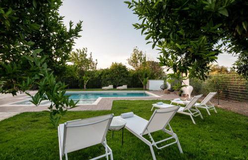 Elenas Village House - Love apartment with Pool and Terrace - Foto 2