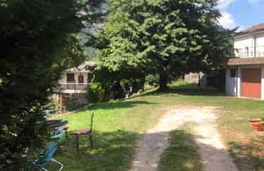 Casa Gugjet Cuore Carnico - appartamento Zoncolan - giardino - no scale - parcheggio e 4 zampe gratis - Foto 2