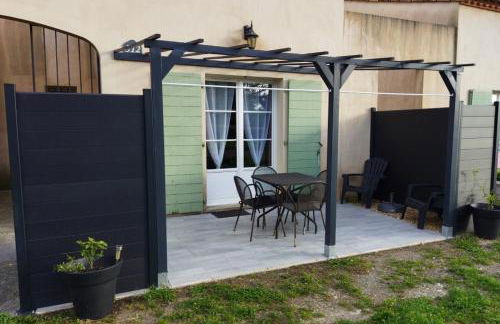 Villa 45 M2 dans parc arboré avec piscine - Foto 2