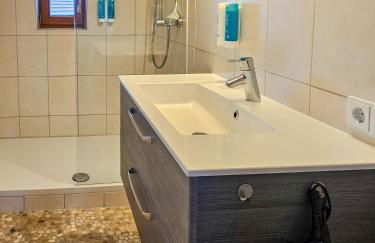 Landhaus mit Kachelofen - Nähe Skigebiete Brauneck Garmisch und Zugspitze - Foto 4