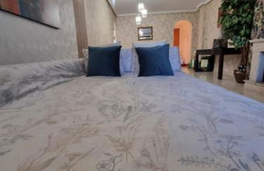 Luxurious Holiday Home in Benahavis - Photo 10