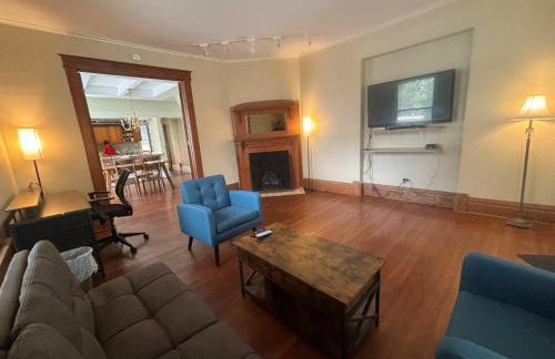 2BR 1st floor suite close to ISU - Foto 30