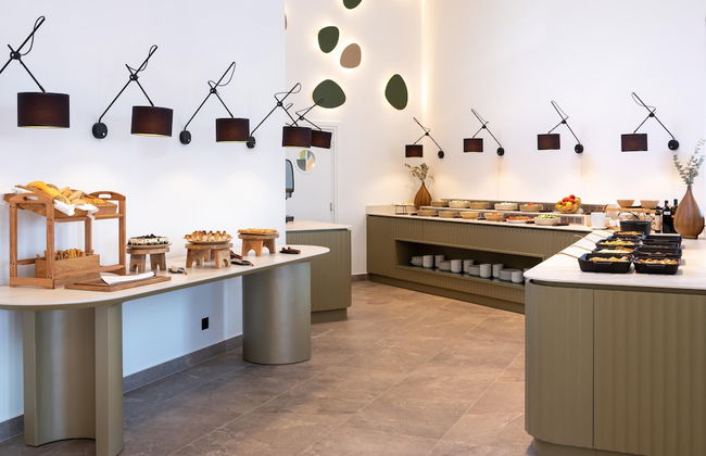 Galaxy Suites Boutique Resort - Photo 46