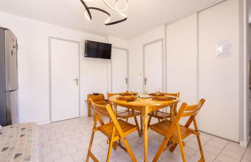 Pavillon indépendant pour 6 personnes dans une résidence sécurisée avec piscine - Foto 12