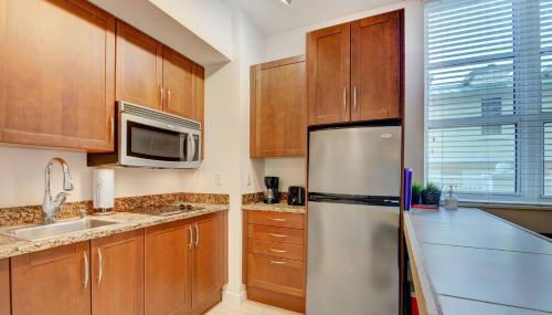 One bedroom in amazing condoBeach pass included! - Foto 4