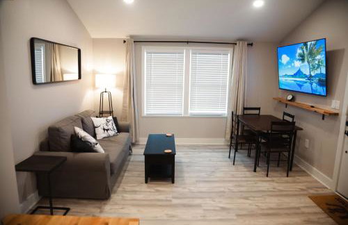 Cozy Pool & Hot Tub Retreat by Casino - Foto 4