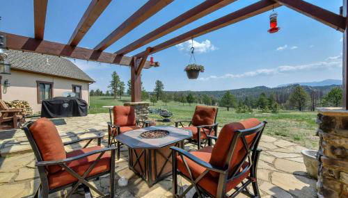 Idyllic Florissant Cabin with Patio and Hot Tub! - Foto 2