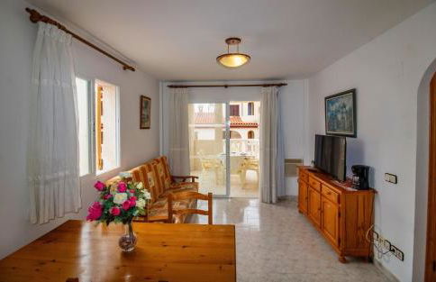 Apartamento con aire acondicionado y piscina ALBERT VILLAS - Photo 9