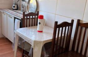 Apartamento 5 minutos a pé da praia check in Aparti 13 hrs check out até 11 hrs - Foto 6
